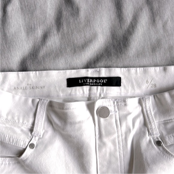 Liverpool White Denims - size 6/28 NWOT - Picture 5 of 9